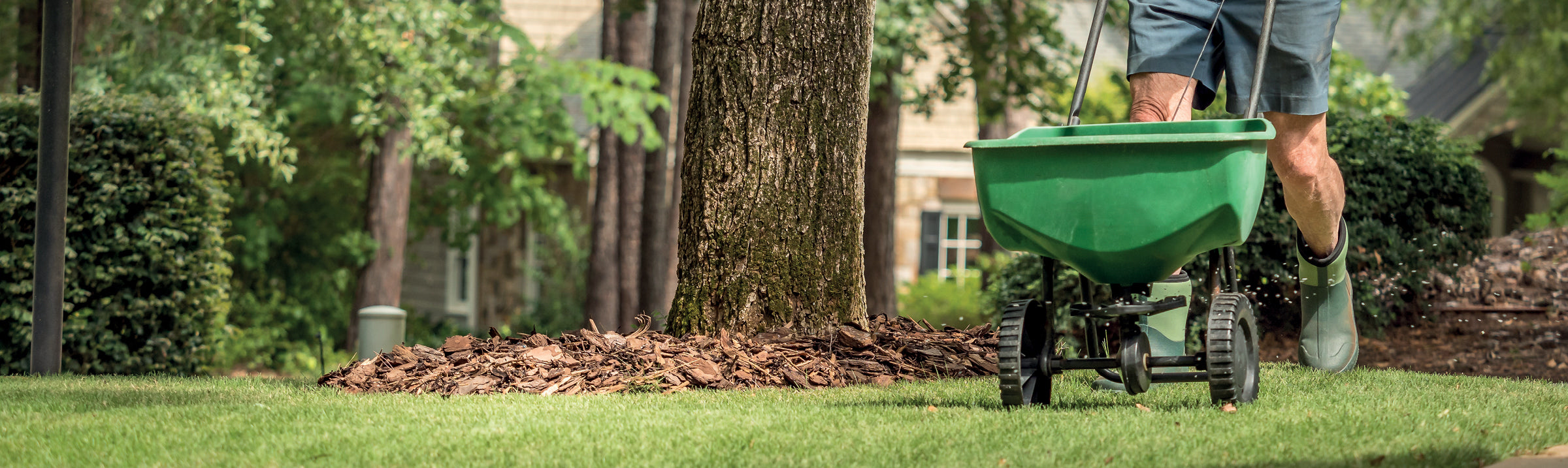 Garden Spreaders | Handheld, Wheeled & Towable | ProGreen