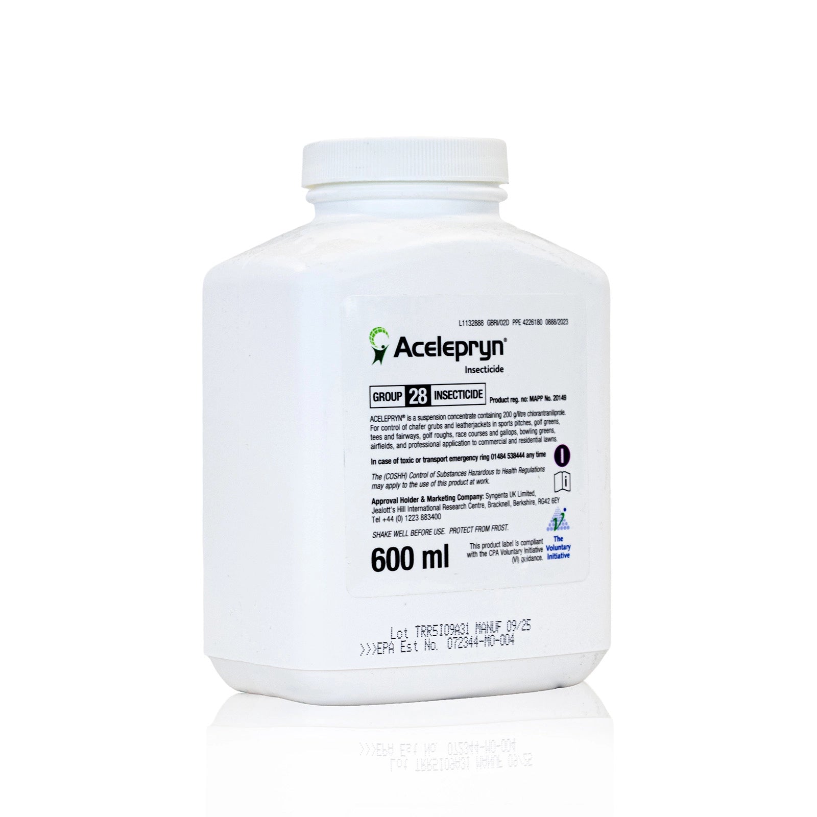 A 600ml bottle of Acelepryn insecticide against a white background
